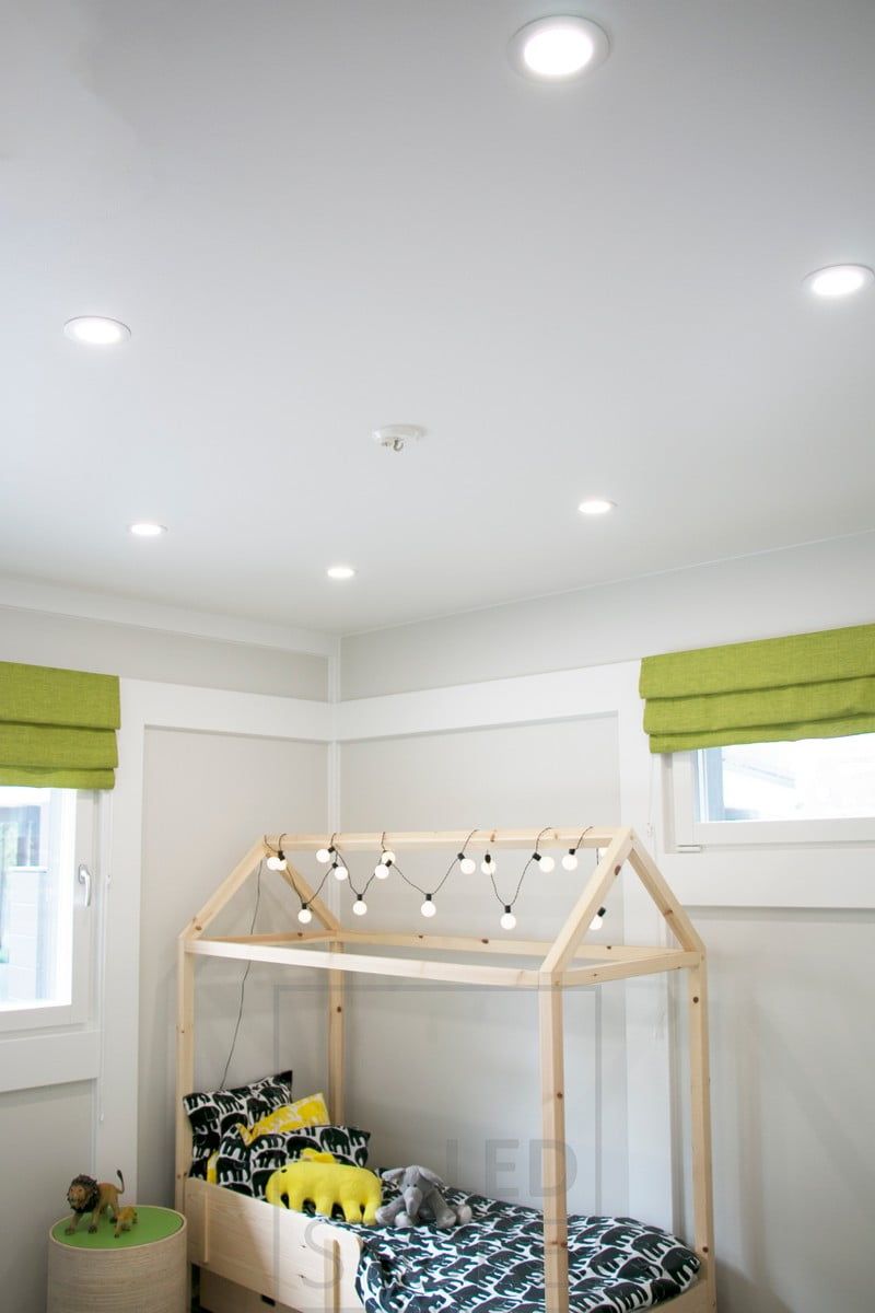 Small plafonds as lighting for a children's room. Round plafonds are suitable for those looking for a softer design style and for calm, atmospheric spaces. Ledstore.fi